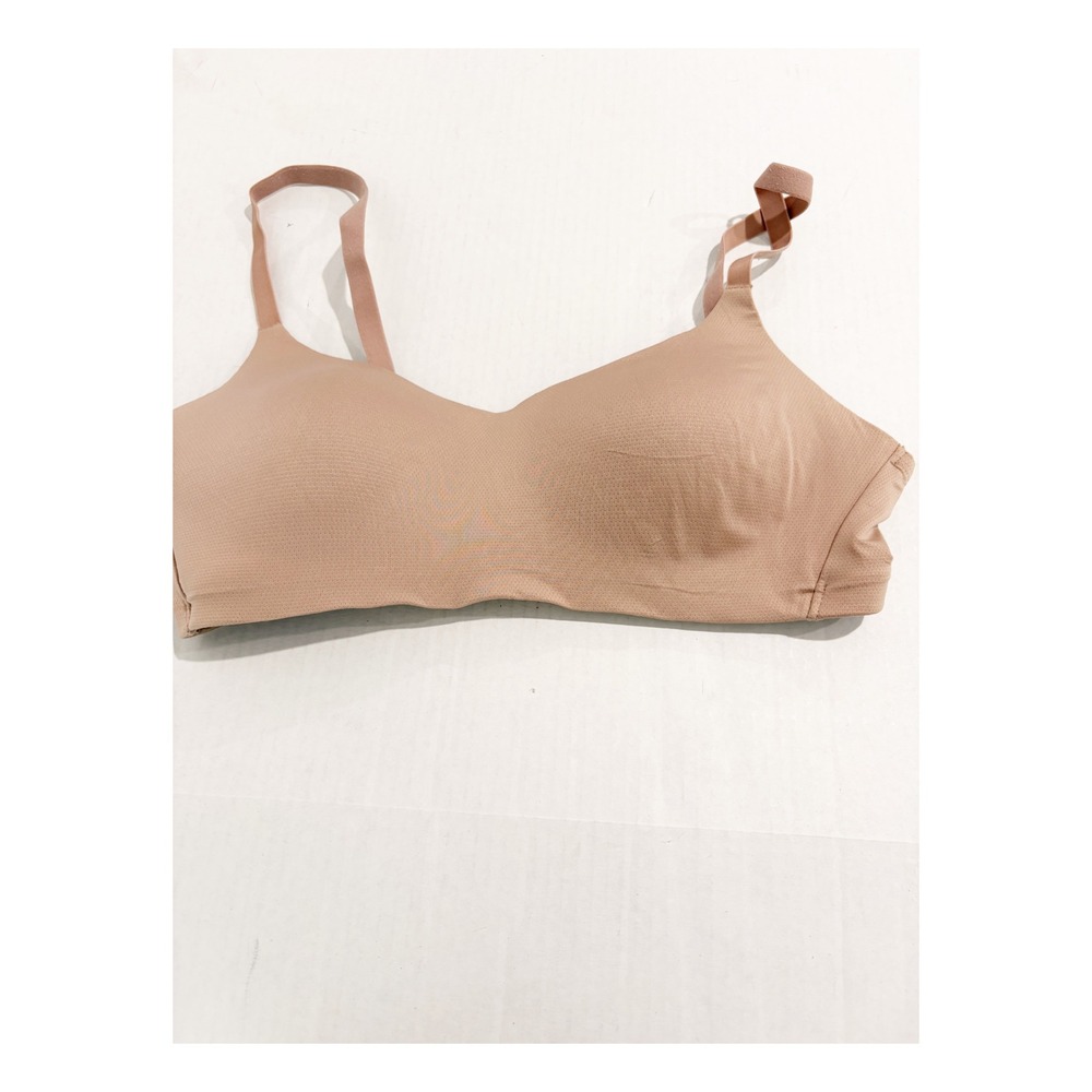 ThirdLove Wireless Bra Tan Nude Adjustable Straps Size Medium Smooth Everyday
